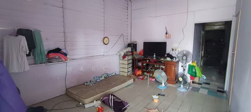 Semi-Detached House for Sale in Jinjang Selatan (Batu) - Marcus Koh - Living Room - PropertyGuru.com.my
