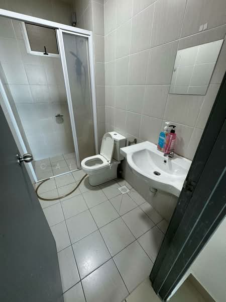 Service Residence for Rent at Larkin Heights - Calley Chin - Bathroom - PropertyGuru.com.my