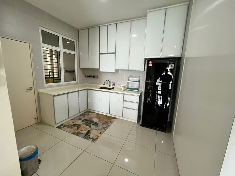 Servis Apartment untuk Disewa di Twin Danga Residence - Robbie Tan - Kitchen - PropertyGuru.com.my