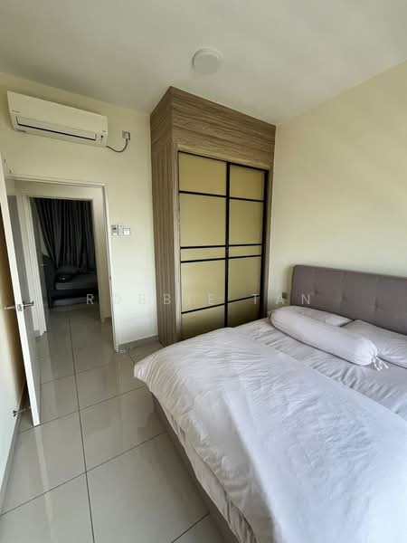 Servis Apartment untuk Disewa di Twin Danga Residence - Robbie Tan - Bedroom - PropertyGuru.com.my