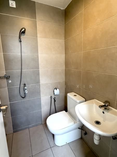 Service Residence for Rent at Summerton - Tan Wei Xin - Bathroom 3 - PropertyGuru.com.my