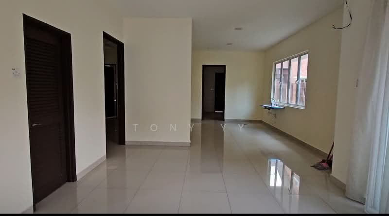 Rumah Berkembar untuk Disewa di Bandar Sungai Long (Selangor) - Tony YY - PropertyGuru.com.my