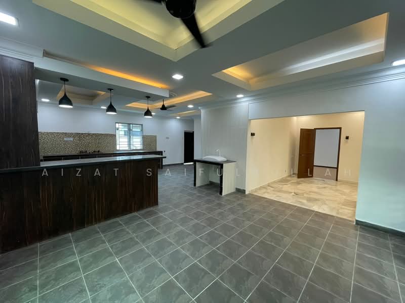 2-storey Terraced House for Sale in Putra Permai (Subang Jaya) - Aizat Saifulrullah - Interior - PropertyGuru.com.my