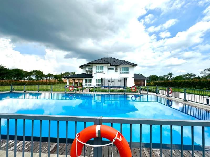 Rumah Banglo untuk Disewa di Leisure Farm (Gelang Patah) - Angelina Tan - PropertyGuru.com.my