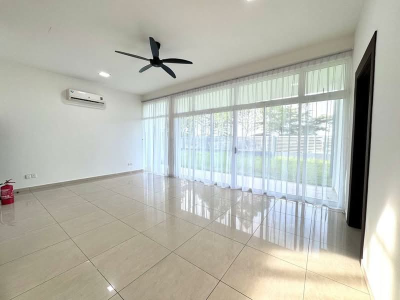Bungalow for Rent in Horizon Hills (Iskandar Puteri (Nusajaya)) - Kinki Teow - Living Room - PropertyGuru.com.my