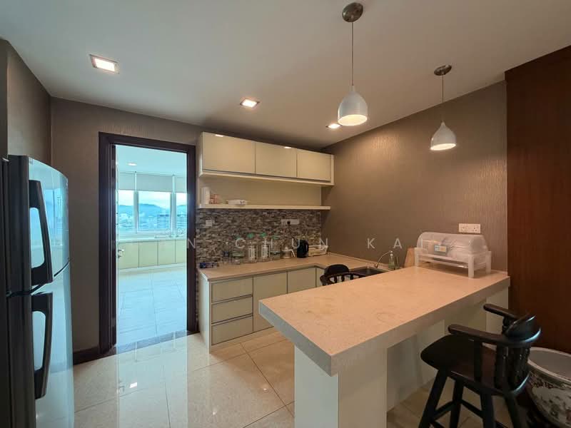 Kondominium untuk Disewa di H Residence (One Ritz Residence / Kelawai View) - Gan Chun Kai - Kitchen - PropertyGuru.com.my