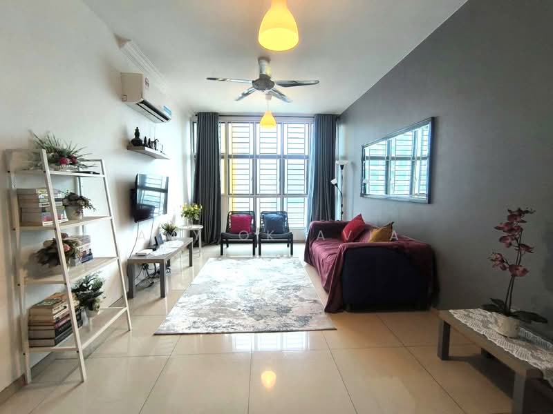 Service Residence for Rent at Vista Alam Serviced Apartment - Amy Oktavia - Living Room - PropertyGuru.com.my