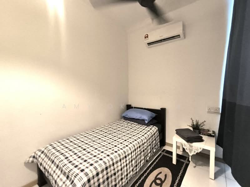 Service Residence for Rent at Vista Alam Serviced Apartment - Amy Oktavia - Bedroom - PropertyGuru.com.my