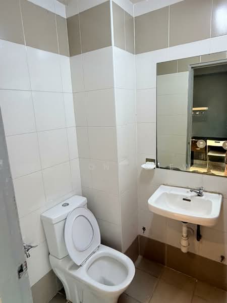 Servis Apartment untuk Disewa di Menara Rajawali - Raymond Siew - Bathroom - PropertyGuru.com.my