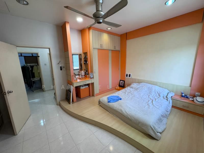 Rumah Teres 2 Tingkat untuk Dijual di Taman Setia Indah (Tebrau) - Phang Elainne - Bedroom - PropertyGuru.com.my