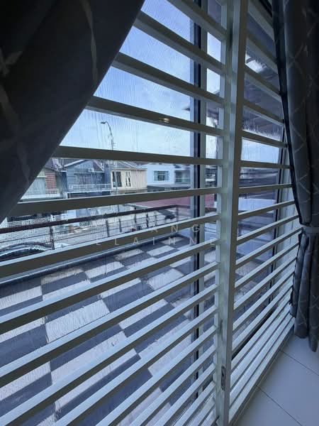 Rumah Teres 2 Tingkat untuk Dijual di Taman Setia Indah (Tebrau) - Phang Elainne - View - PropertyGuru.com.my