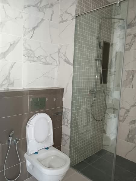 Service Residence for Sale at Residensi 38 Bangsar - Albert Lee - Bathroom - PropertyGuru.com.my