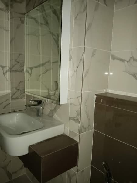 Service Residence for Sale at Residensi 38 Bangsar - Albert Lee - Bathroom - PropertyGuru.com.my