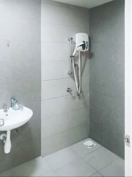 Kondominium untuk Dijual di Casa Green - Ashraff Daniel - Bathroom - PropertyGuru.com.my