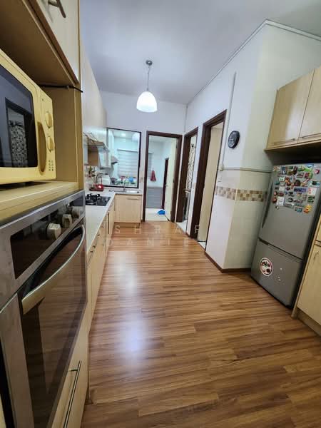 Terraced House for Sale in Alam Impian (Shah Alam) - Ashraff Daniel - Kitchen - PropertyGuru.com.my