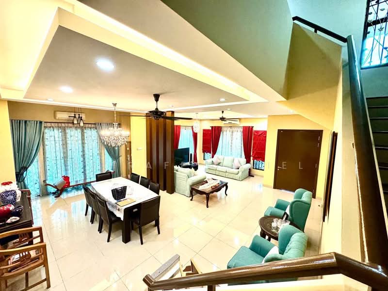 Rumah Teres untuk Dijual di Alam Impian (Shah Alam) - Ashraff Daniel - Living Room - PropertyGuru.com.my