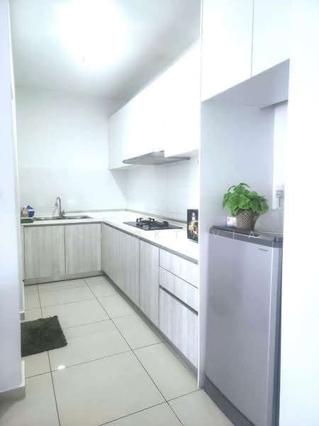 Servis Apartment untuk Disewa di Kenwingston Square Garden - Amy Oktavia - Kitchen - PropertyGuru.com.my