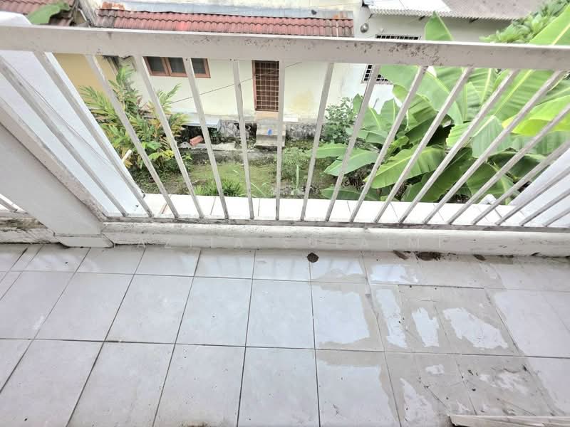 Rumah Teres 2 Tingkat untuk Disewa di Shah Alam (Selangor) - Yazila Sulaimi - Balcony - PropertyGuru.com.my