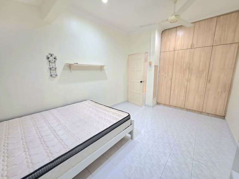 Rumah Teres 2 Tingkat untuk Disewa di Shah Alam (Selangor) - Yazila Sulaimi - Bedroom - PropertyGuru.com.my