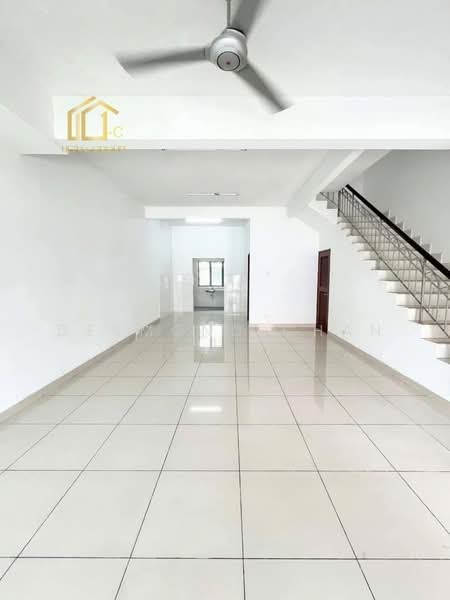 Rumah Teres 2 Tingkat untuk Dijual di Bandar Puteri Klang (Klang) - Desmond Chan - Living Room - PropertyGuru.com.my