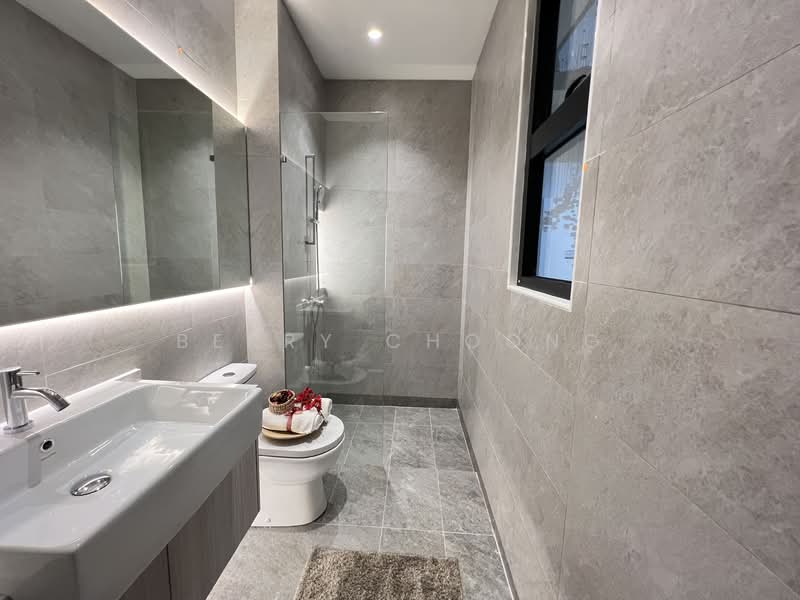 Service Residence for Sale at Veladaz Residences - Berry Choong - Bathroom - PropertyGuru.com.my