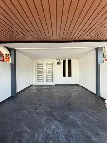 2-storey Terraced House for Sale in Johor Bahru (Johor) - Mavis Hew - Entrance - PropertyGuru.com.my