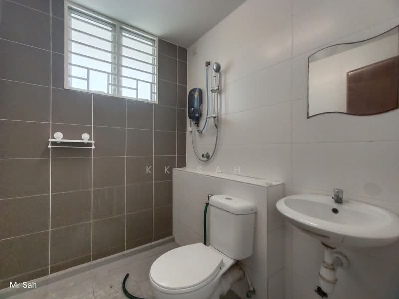 Rumah Teres 3 Tingkat untuk Dijual di Kajang (Selangor) - KK Sah - Bathroom - PropertyGuru.com.my