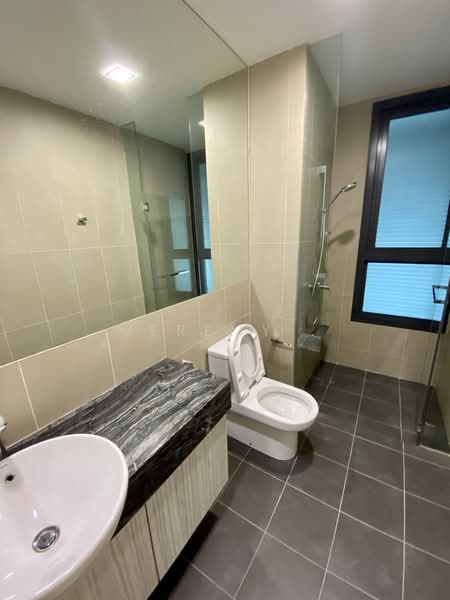 Servis Apartment untuk Dijual di The Greens - Jeremy . - Bathroom - PropertyGuru.com.my