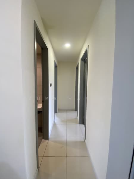 Service Residence for Rent at The Era @ Duta North - Azura Hariri - Corridor - PropertyGuru.com.my