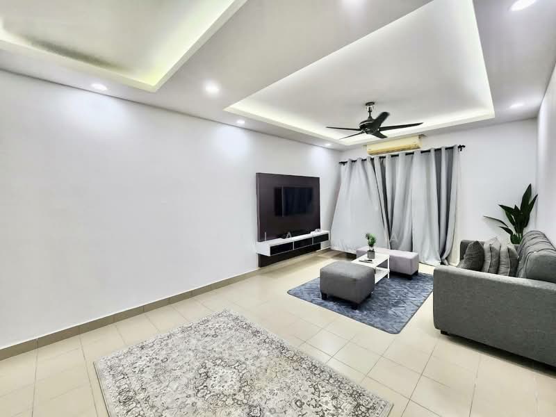 Pangsapuri untuk Dijual di Residensi Alami - Nur Alia Omar - Living Room - PropertyGuru.com.my