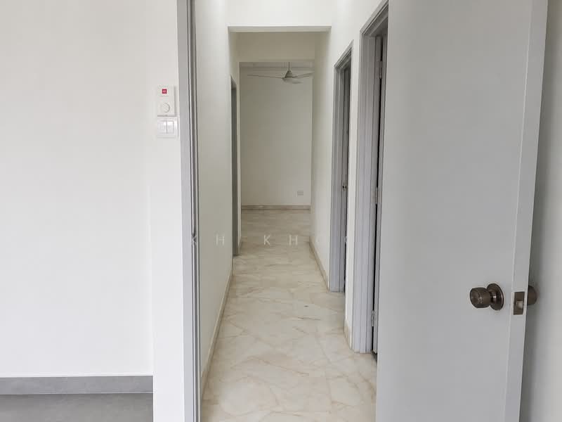 Pangsapuri untuk Dijual di Sunway Court - KH Khoo - Corridor - PropertyGuru.com.my