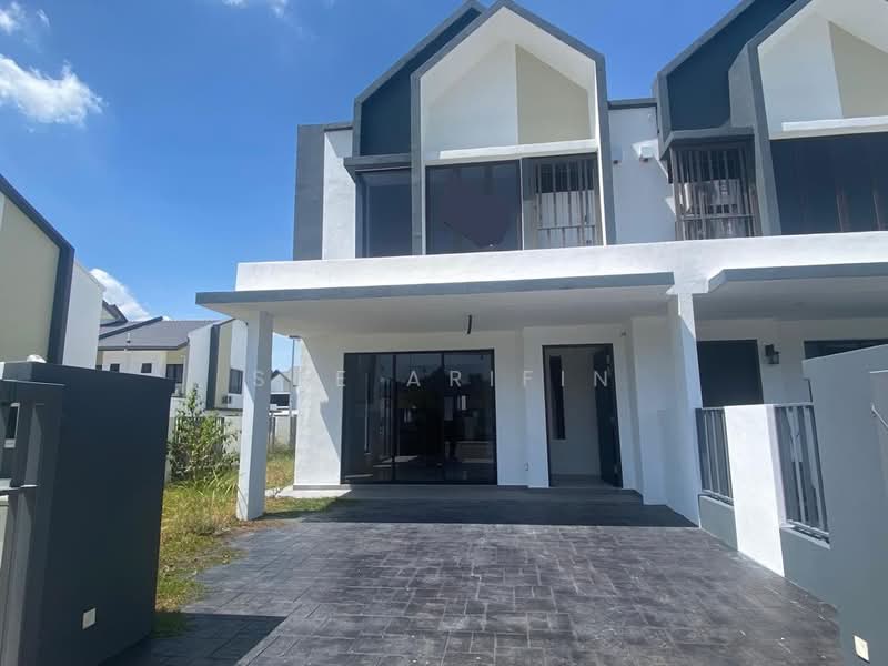 2-storey Terraced House for Sale in Dengkil (Selangor) - Sue Arifin - Exterior - PropertyGuru.com.my