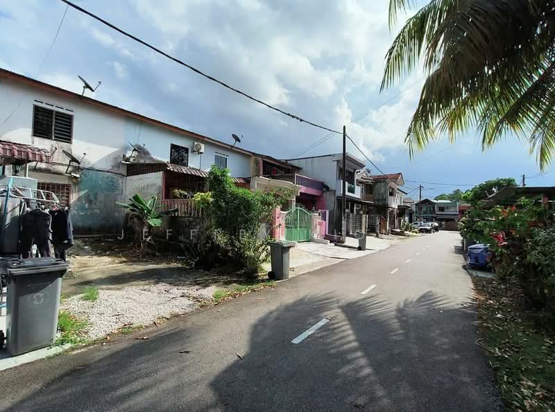 Rumah Teres 2 Tingkat untuk Dijual di Taman Mas (Kulai) - Jeffrey Kiong - Exterior - PropertyGuru.com.my