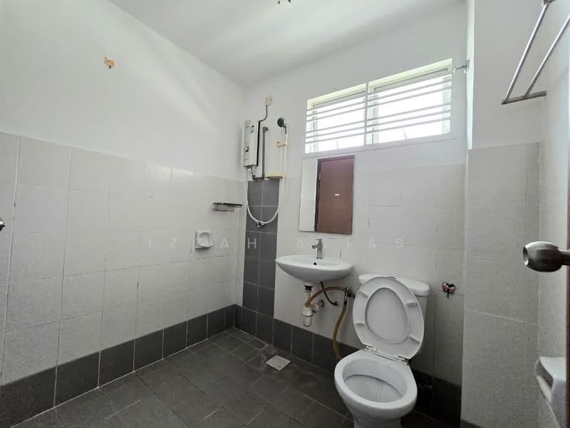 2-storey Terraced House for Sale in Bandar Teknologi Kajang (Kajang) - Izzah Alias - PropertyGuru.com.my