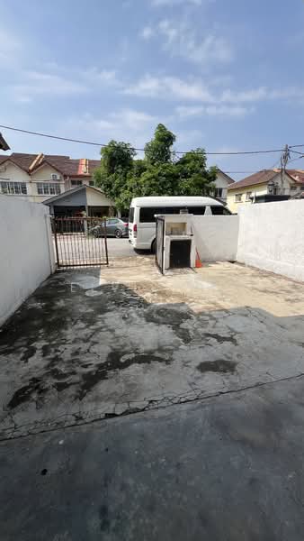 Rumah Teres 2 Tingkat untuk Dijual di Taman Cheras Prima (Kajang) - Elvie Ho - Exterior - PropertyGuru.com.my