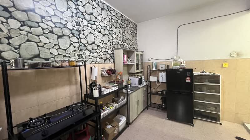 Rumah Teres 2 Tingkat untuk Dijual di Taman Cheras Prima (Kajang) - Elvie Ho - Kitchen - PropertyGuru.com.my