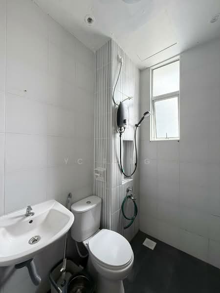 Service Residence for Rent at SuriaMas Suites - YC Fung - Bathroom - PropertyGuru.com.my