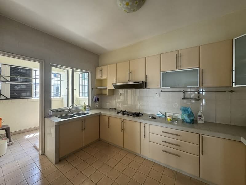Kondominium untuk Dijual di Ken Damansara - Darren Khoo - Kitchen - PropertyGuru.com.my
