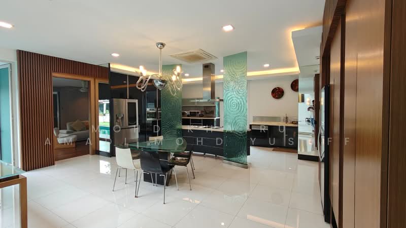Rumah Banglo untuk Dijual di Shah Alam (Selangor) - Mohd Khairul Amadi Mohd Yusoff - Kitchen - PropertyGuru.com.my
