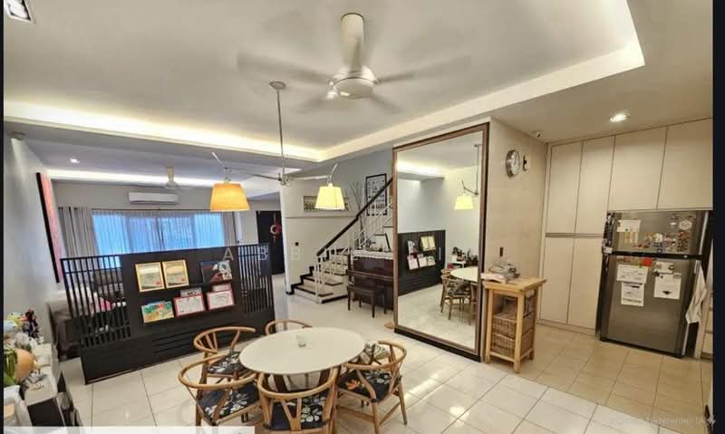 2-storey Terraced House for Sale in Bukit Jelutong (Shah Alam) - Abbie Lim - PropertyGuru.com.my