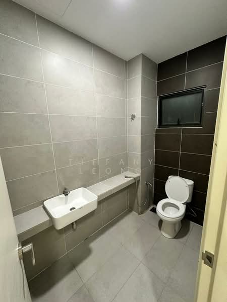 3-storey Terraced House for Sale in Sepang (Selangor) - Tiffany Leong - Bathroom - PropertyGuru.com.my