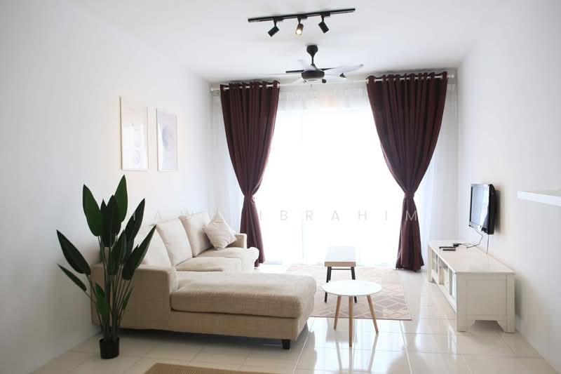 Pangsapuri untuk Dijual di Puncak Hijauan - Hawa Ibrahim - Living Room - PropertyGuru.com.my
