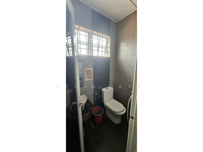 Rumah Teres 2 Tingkat untuk Dijual di TAMAN PUCHONG UTAMA (Puchong) - Kevin Dass - Bathroom - PropertyGuru.com.my