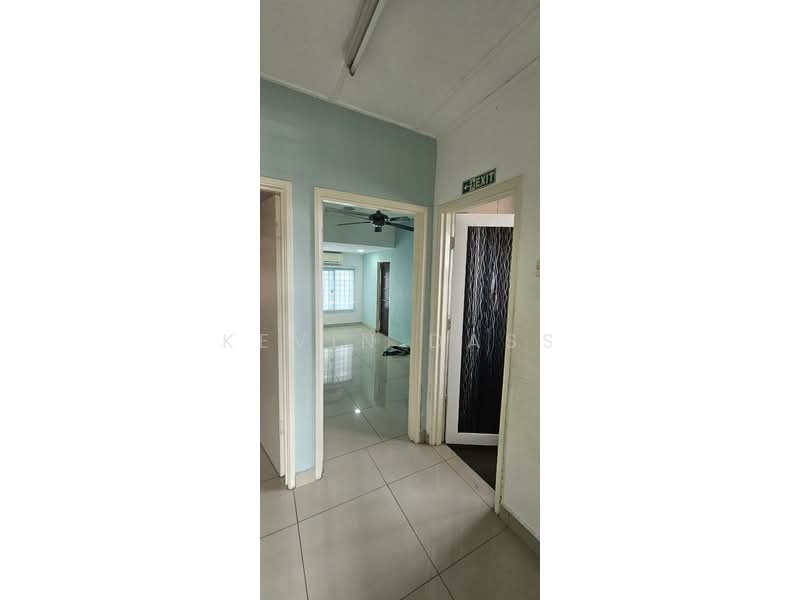 Rumah Teres 2 Tingkat untuk Dijual di TAMAN PUCHONG UTAMA (Puchong) - Kevin Dass - Corridor - PropertyGuru.com.my