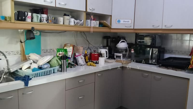 2-storey Terraced House for Sale in Bandar Sunway (Sunway) - Saravana Kumar Krishnasamy - Kitchen - PropertyGuru.com.my