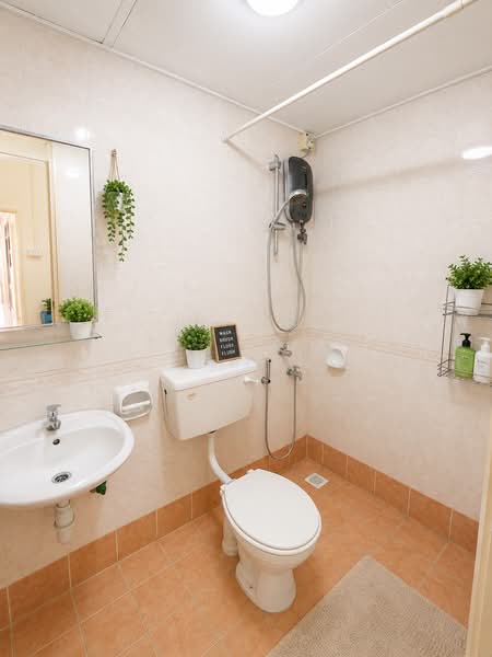 Rumah Bandar untuk Dijual di Bukit Rimau (Shah Alam) - Jim Ling - Bathroom - PropertyGuru.com.my