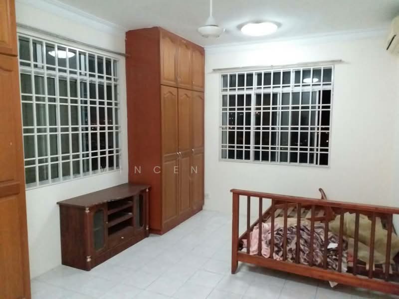 Kondominium untuk Dijual di Symphony Heights (Simfoni Heights) - Vincent Tan - Bedroom - PropertyGuru.com.my