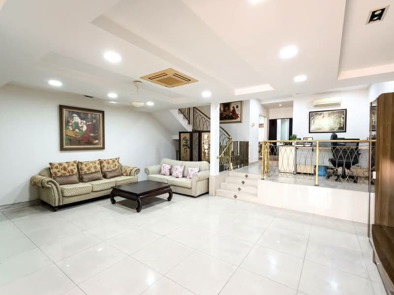 2.5-storey Terraced House for Sale in Bangsar Baru (Bangsar) - BILYA ARIFF - Living Room - PropertyGuru.com.my