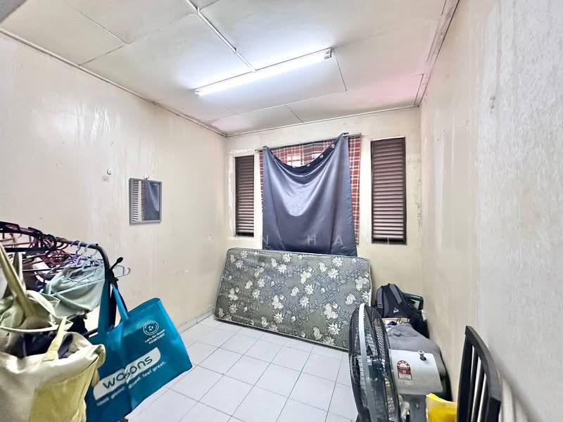 2-storey Terraced House for Sale in Seksyen 19 (Shah Alam) - Lukman Hakim - PropertyGuru.com.my