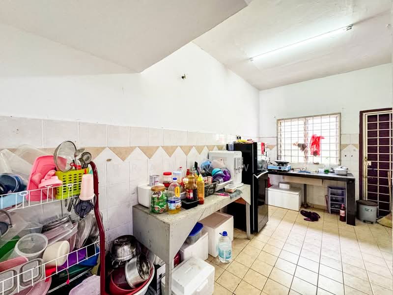 2-storey Terraced House for Sale in Sepang (Selangor) - Fauran Nawawi - Kitchen - PropertyGuru.com.my